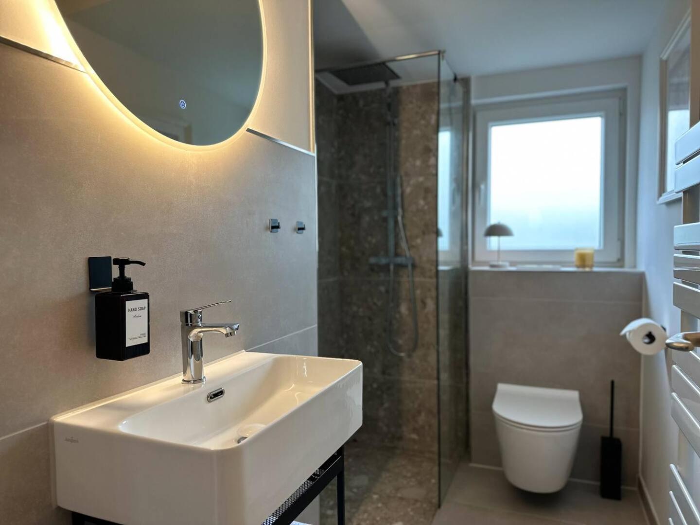 Apartment Stylische In Meeresnaehe Wilhelmshaven